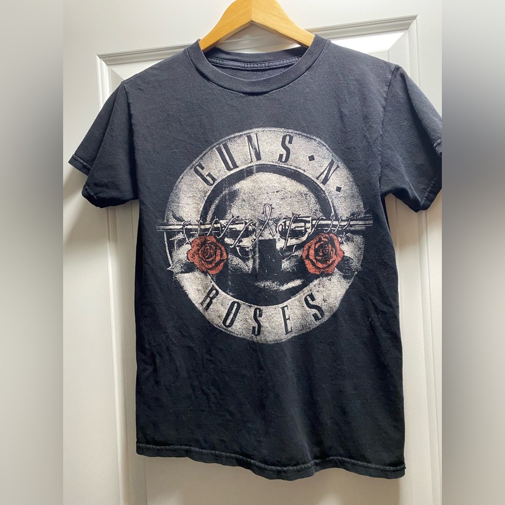 3/$20 Guns N Roses 2016 Not In This Lifetime Band Tee S